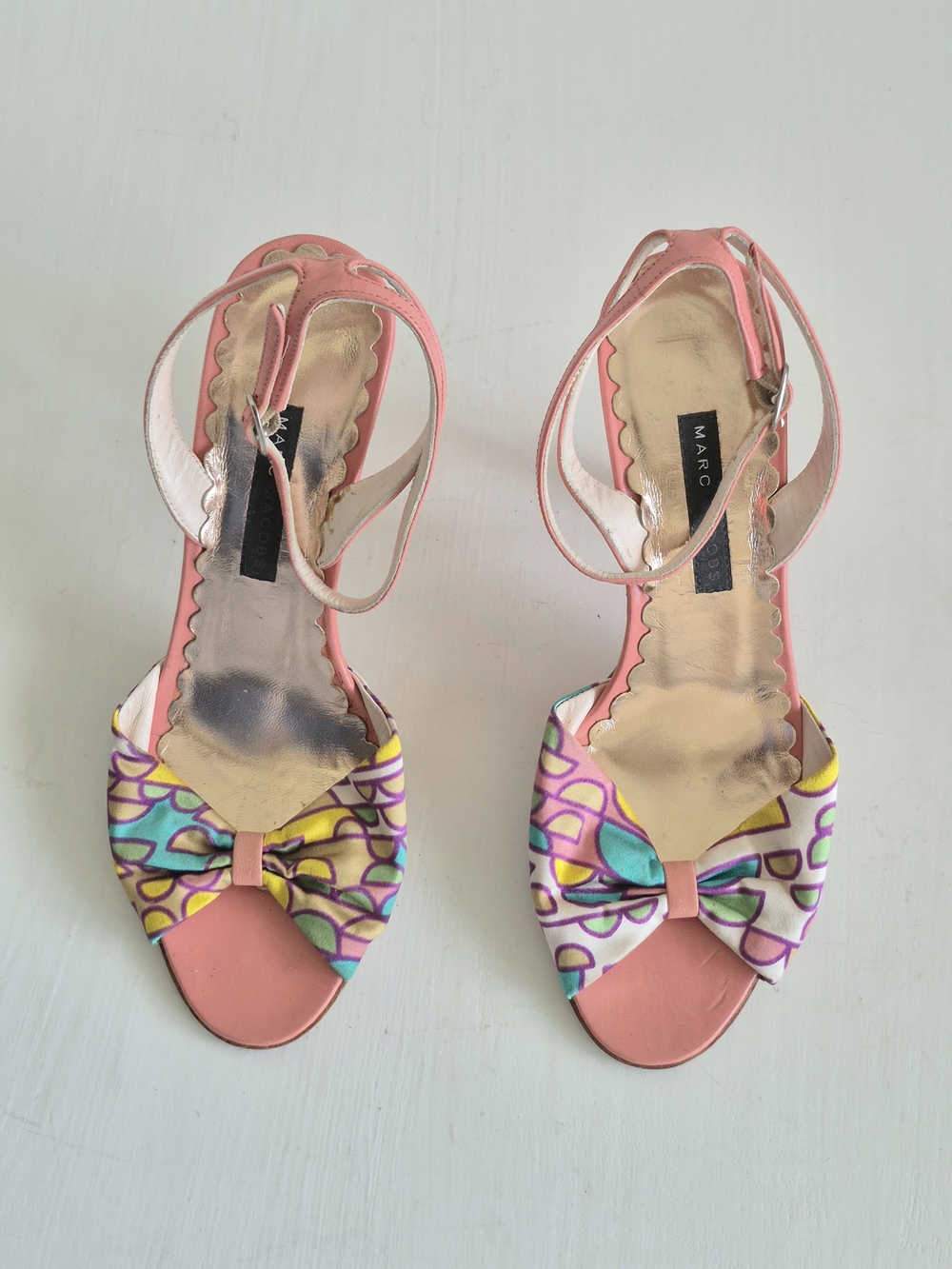 Marc Jacobs Roxy Runway Multicolor Abstract Satin & Coral Leather Sandal Heels